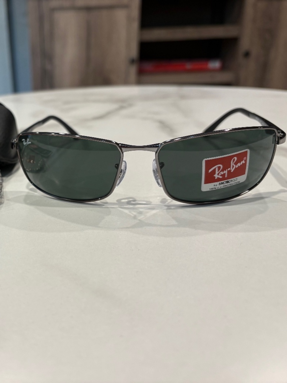 Ray-Ban sunglasses (RB3498) Polished gunmetal frame/green lenses
